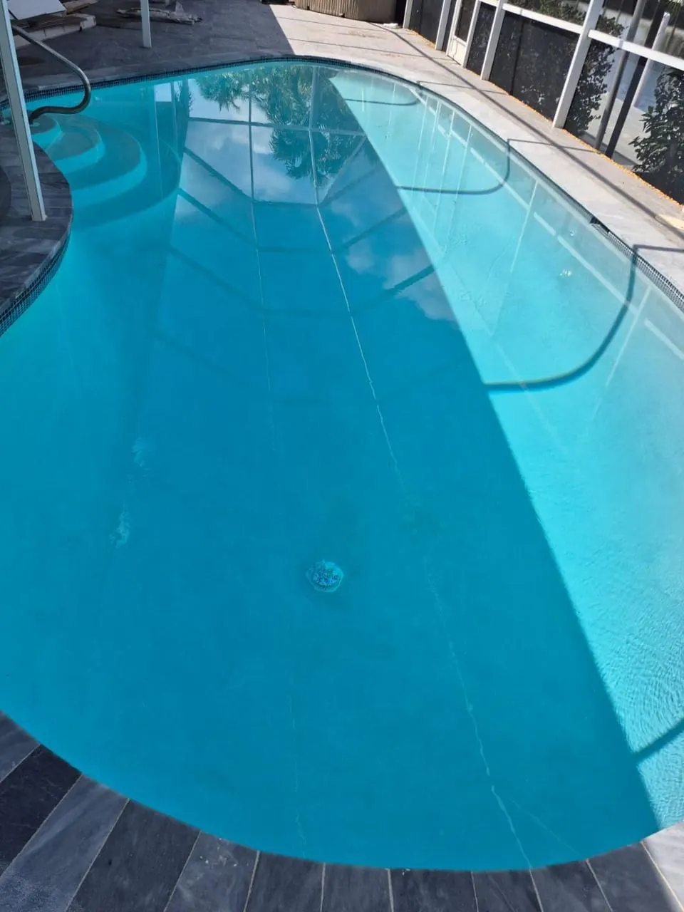 Pool screen enclosure pressure washing
